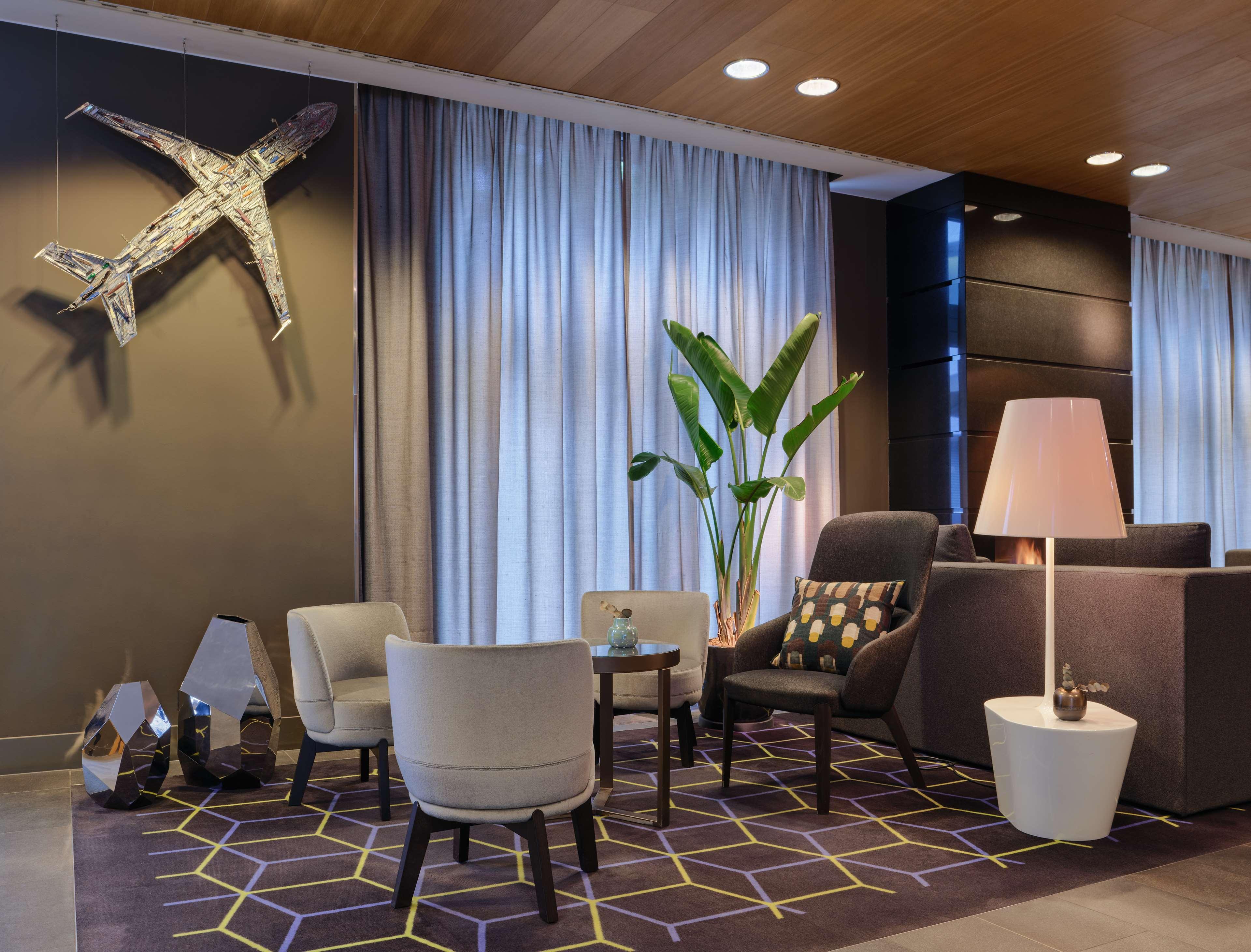 อาดินา อพาร์ทเมนท์ โฮเต็ล เบอร์ลิน ฮาคเกสเซอร์ มารค์ท Aparthotel ภายนอก รูปภาพ