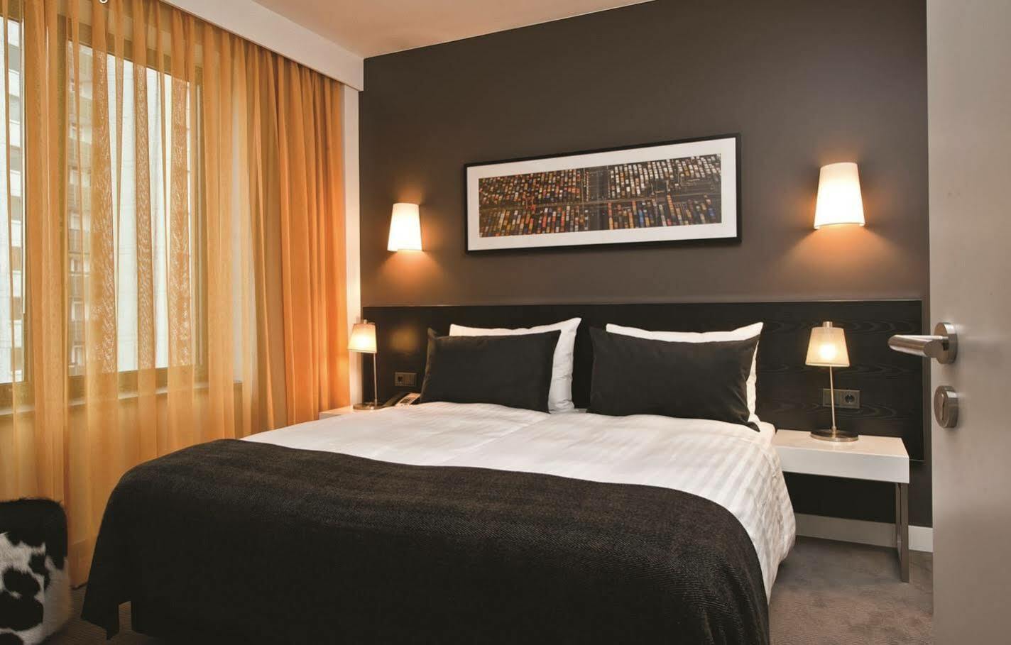 อาดินา อพาร์ทเมนท์ โฮเต็ล เบอร์ลิน ฮาคเกสเซอร์ มารค์ท Aparthotel ห้อง รูปภาพ